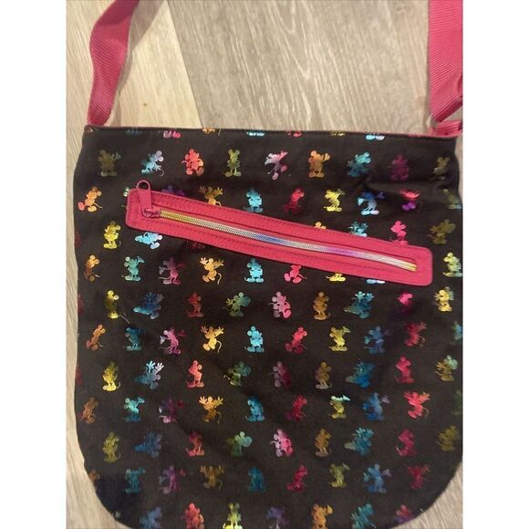 Mickey Mouse Disney Parks Licensed Crossbody Bag. -5- - Picture 4 of 6